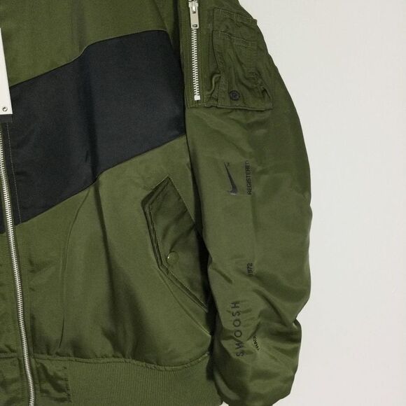 Nike Sportswear Swoosh Therma-Fit Reversible Bomber Jacket DD6055-326 Men's XL - Picture 2 of 6